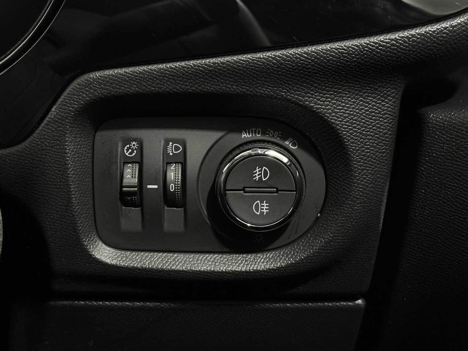 Used Vauxhall Corsa for sale - 77396539: Photo 18