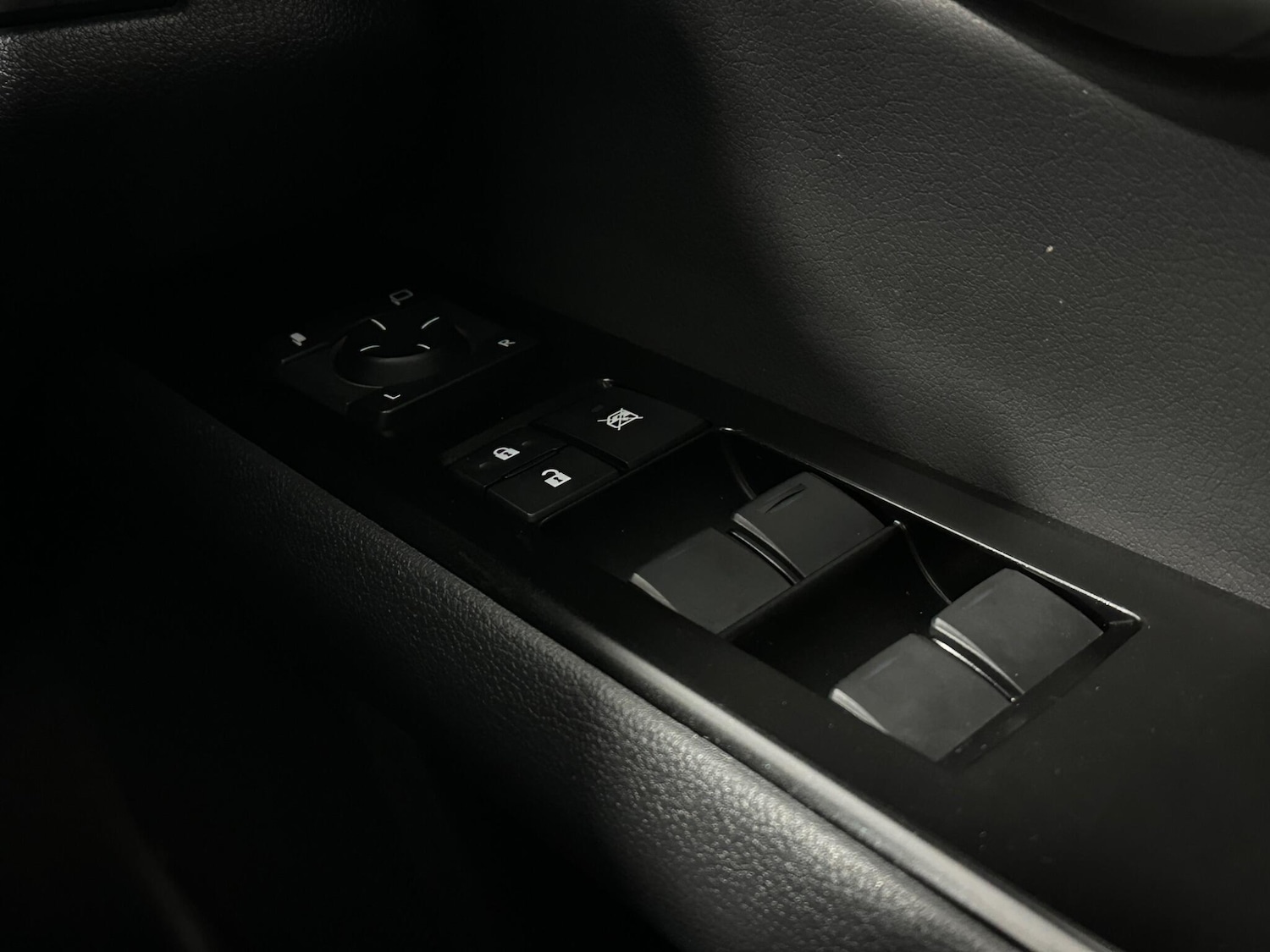 Used Lexus UX for sale - 77924826: Photo 18