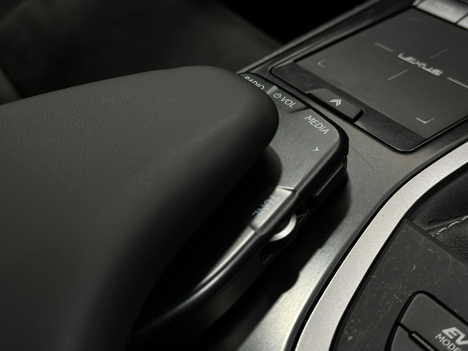 Used Lexus UX for sale - 77924826: Photo 21