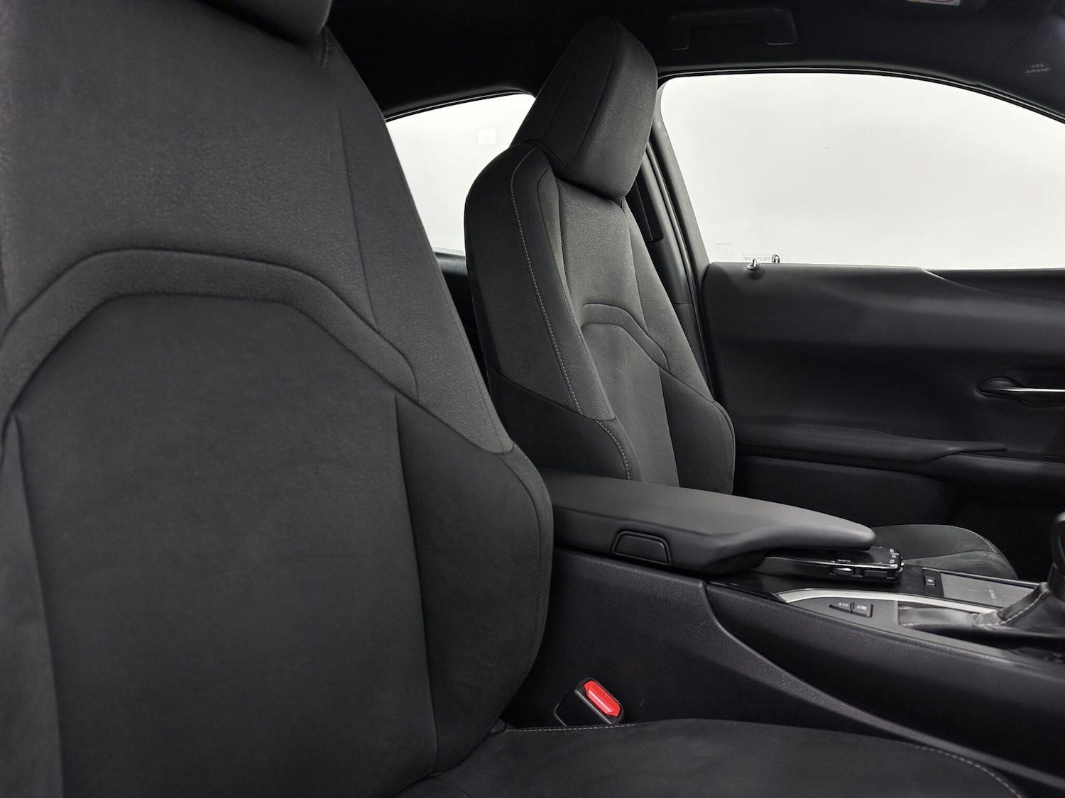 Used Lexus UX for sale - 77924826: Photo 32