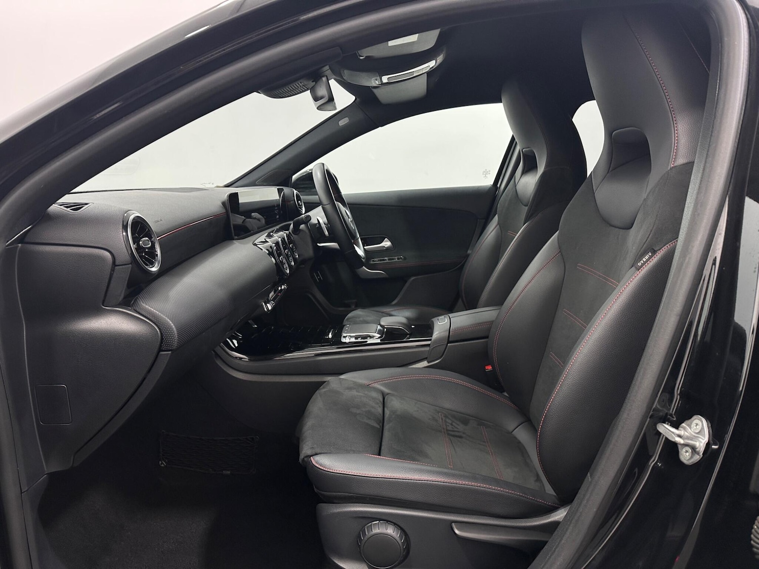 Used Mercedes-Benz A-Class 2020 for sale - 77229588: Photo 34