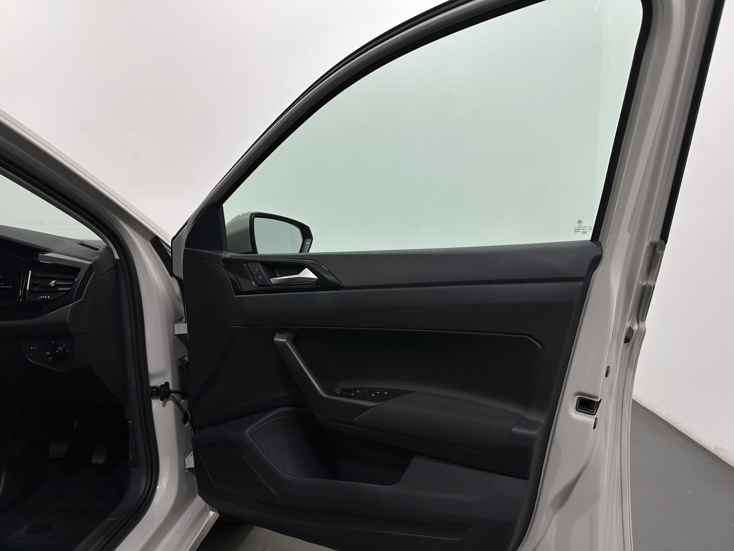 Used Volkswagen Polo 2022 for sale - 78141459: Photo 31