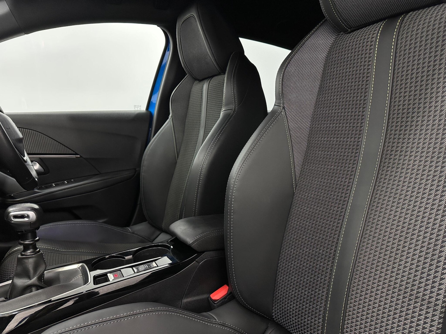 Used Peugeot 208 2021 for sale - 76878906: Photo 33