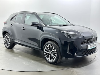 Used Toyota Yaris Cross 2023 for sale - 79324547: Photo
