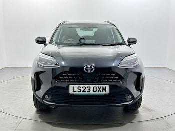 Used Toyota Yaris Cross 2023 for sale - 79324547: Photo