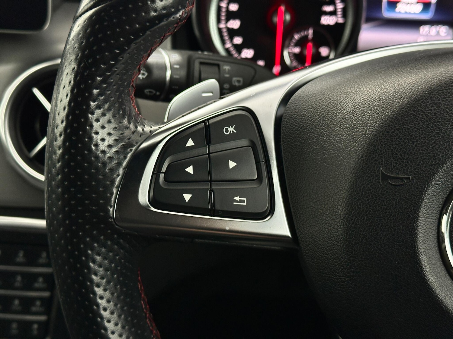 Used Mercedes-Benz GLA 2017 for sale - 77671222: Photo 15