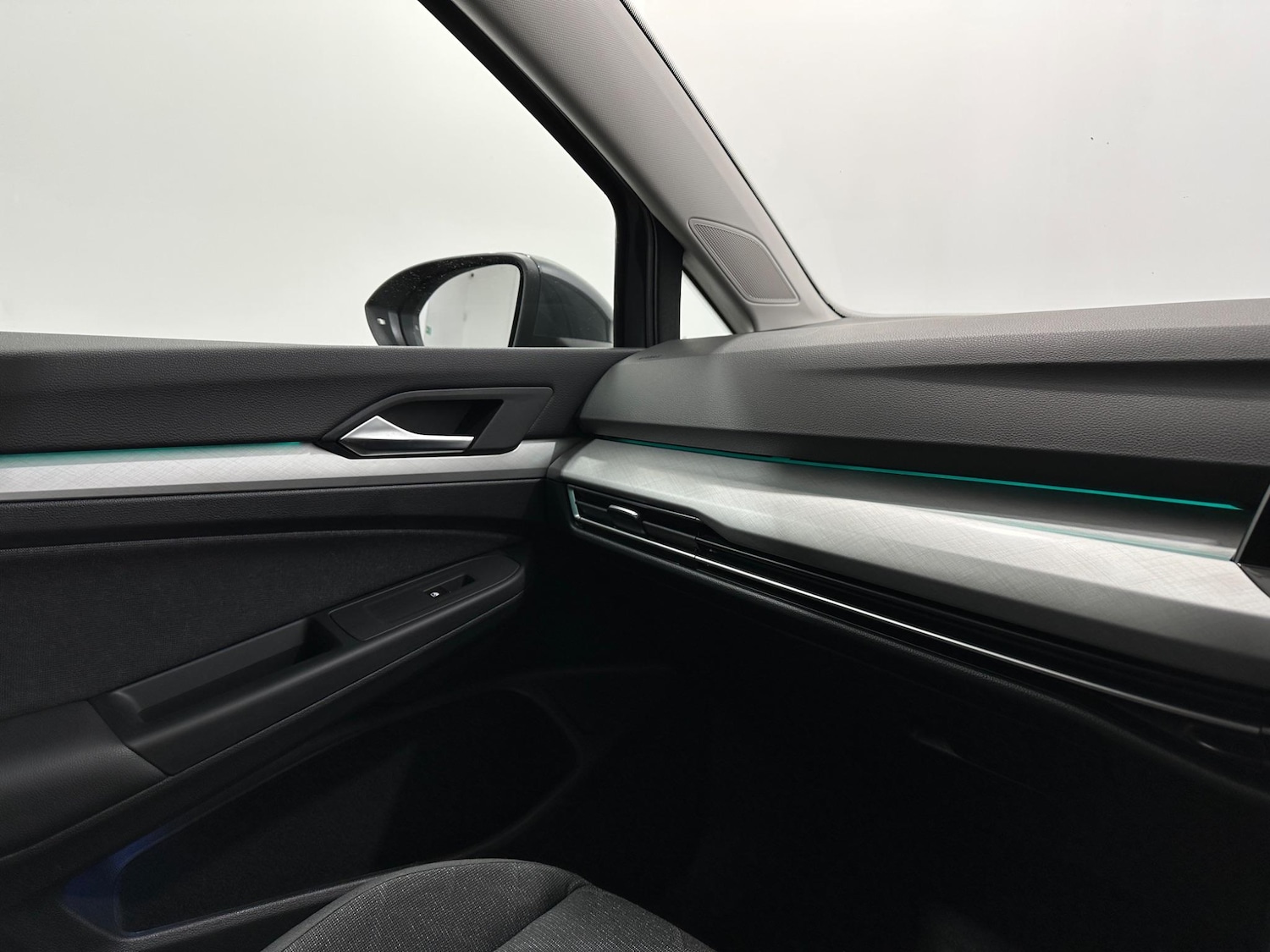 Used Volkswagen Golf 2023 for sale - 76878629: Photo 24