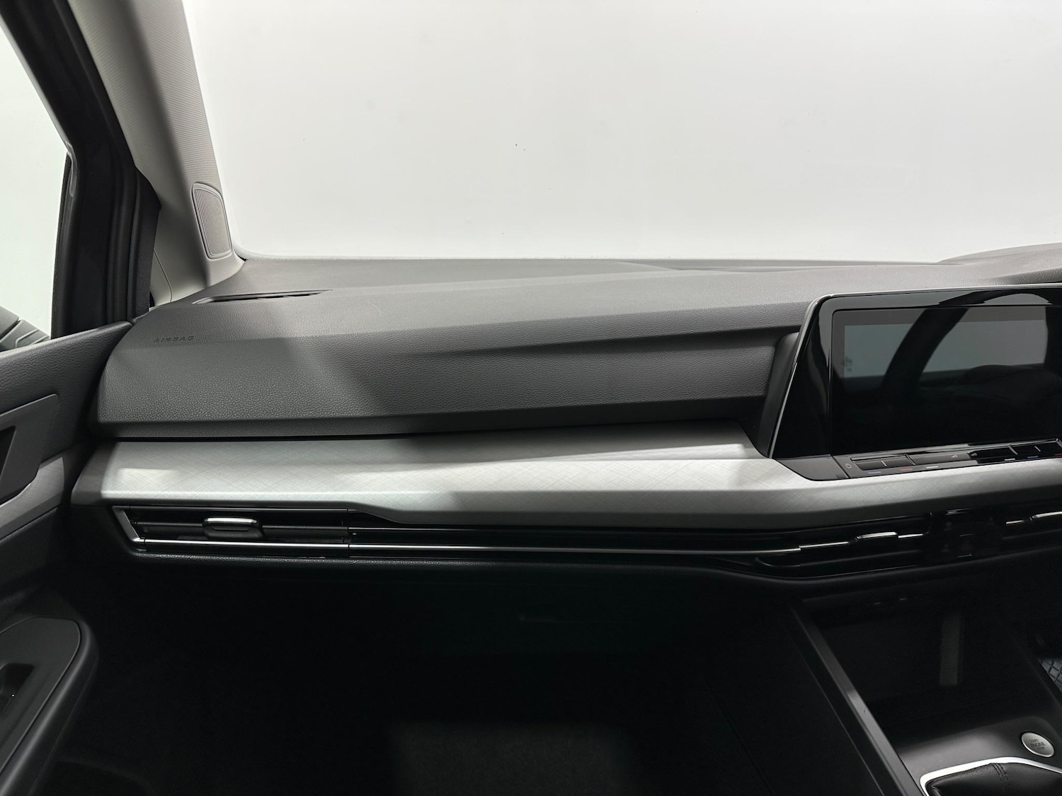 Used Volkswagen Golf 2023 for sale - 76878629: Photo 26