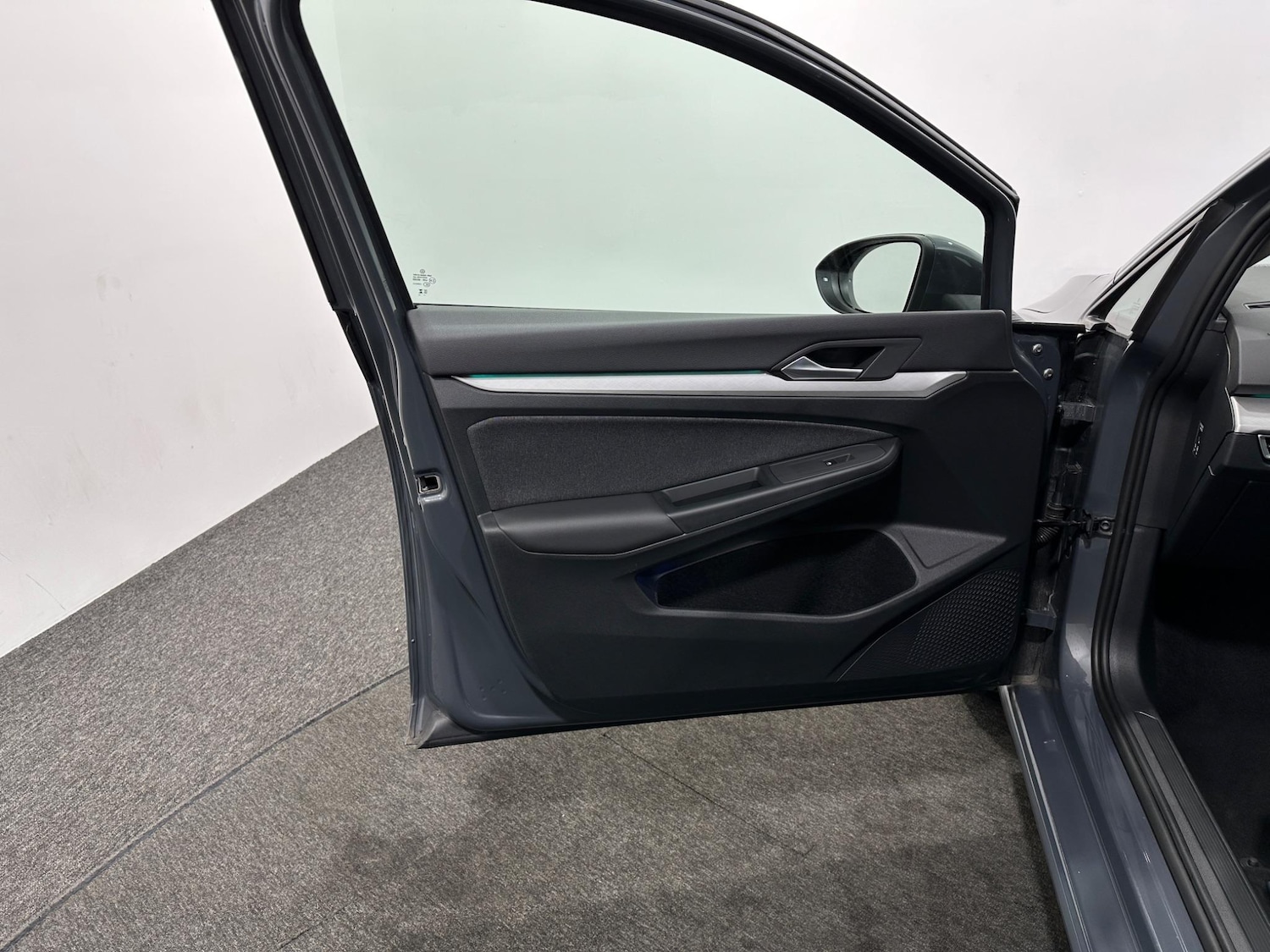 Used Volkswagen Golf 2023 for sale - 76878629: Photo 33