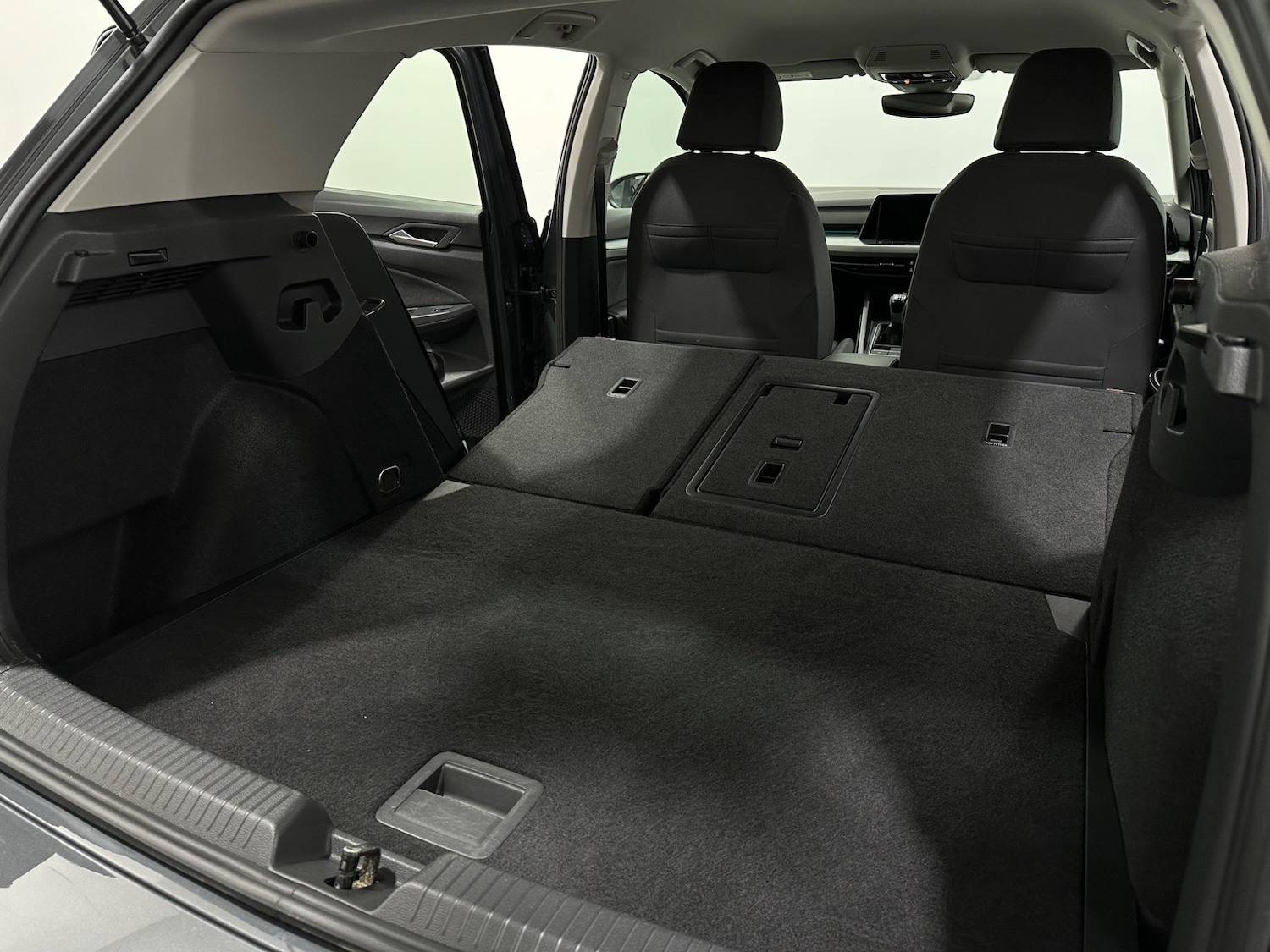 Used Volkswagen Golf 2023 for sale - 76878629: Photo 42