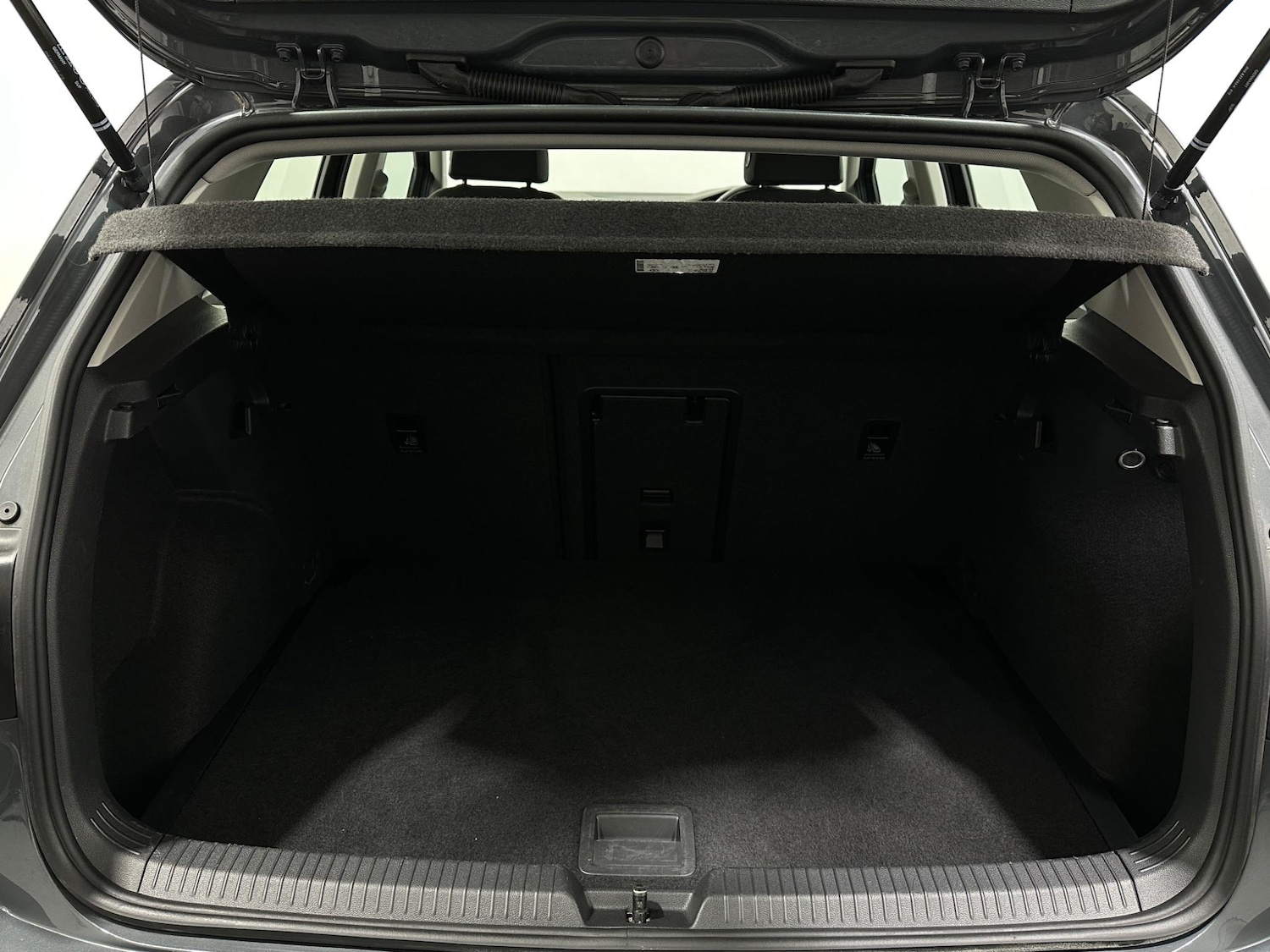 Used Volkswagen Golf 2023 for sale - 76878629: Photo 44