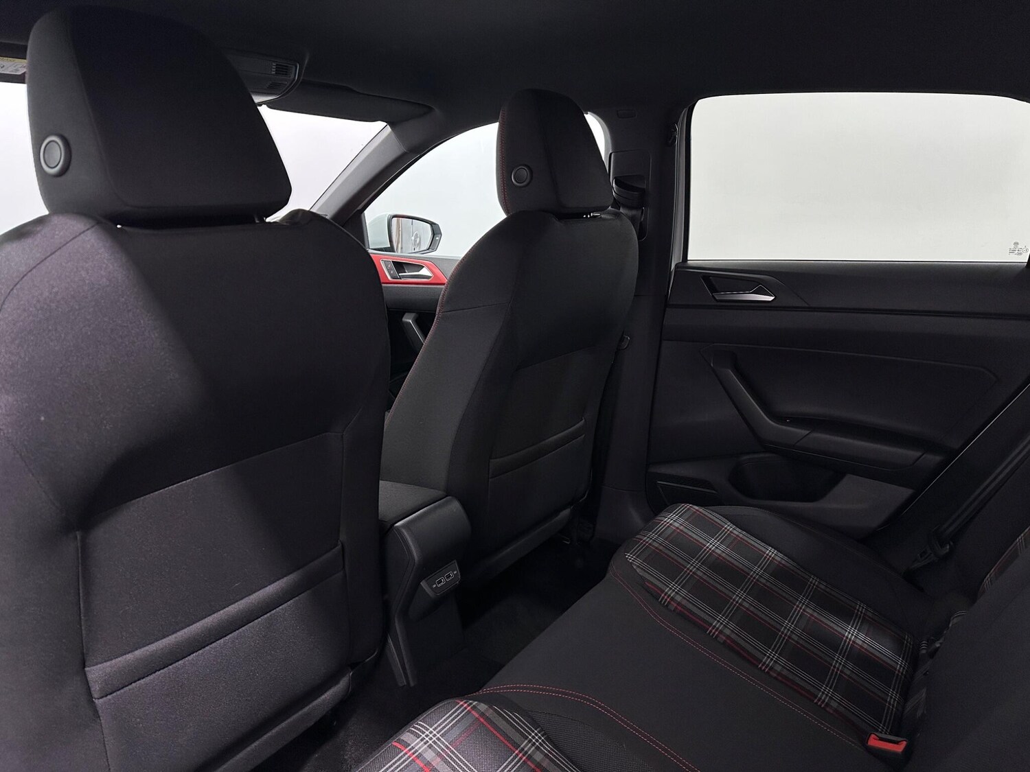 Used Volkswagen Polo 2020 for sale - 77484186: Photo 37