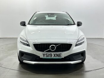 Used Volvo V40 Cross Country 2019 for sale - 78958531: Photo