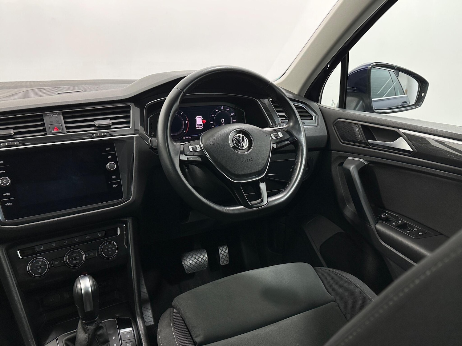 Used Volkswagen Tiguan 2019 for sale - 77376535: Photo 12