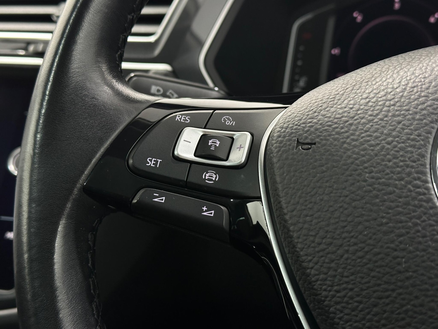 Used Volkswagen Tiguan 2019 for sale - 77376535: Photo 14