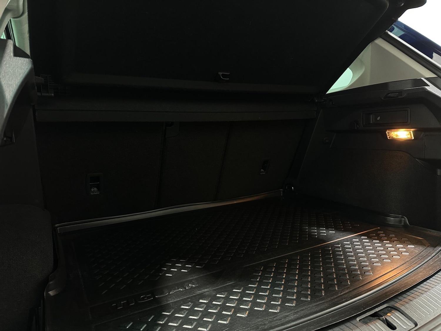 Used Volkswagen Tiguan 2019 for sale - 77376535: Photo 48