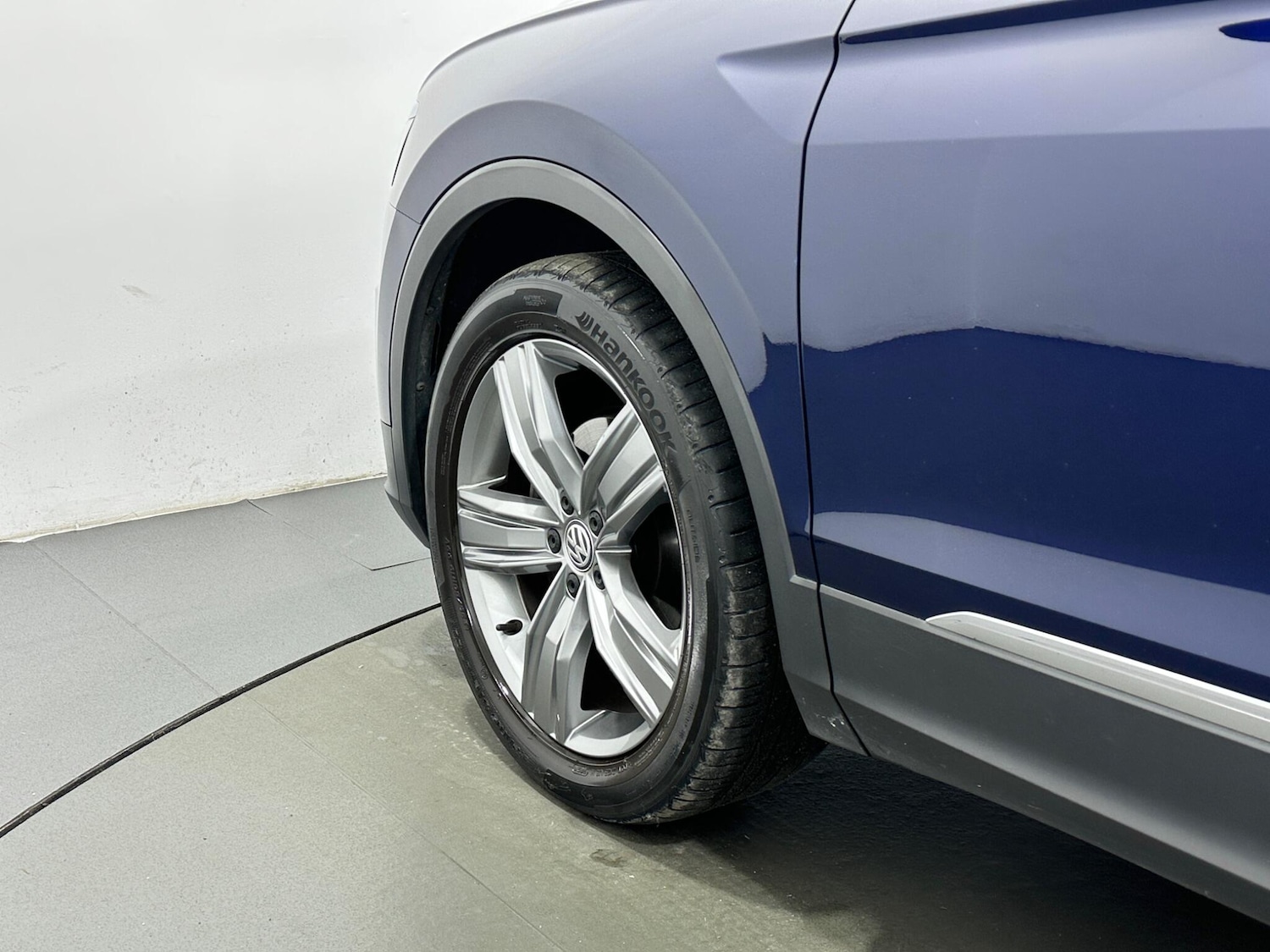 Used Volkswagen Tiguan 2019 for sale - 77376535: Photo 51