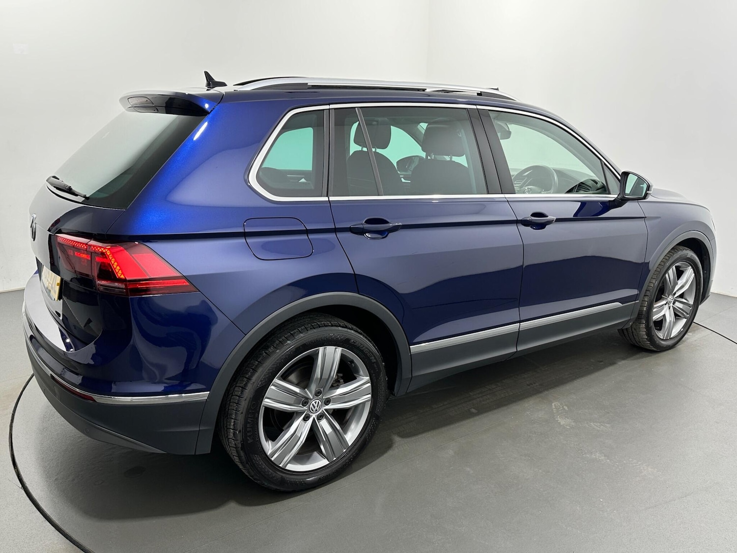 Used Volkswagen Tiguan 2019 for sale - 77376535: Photo 52