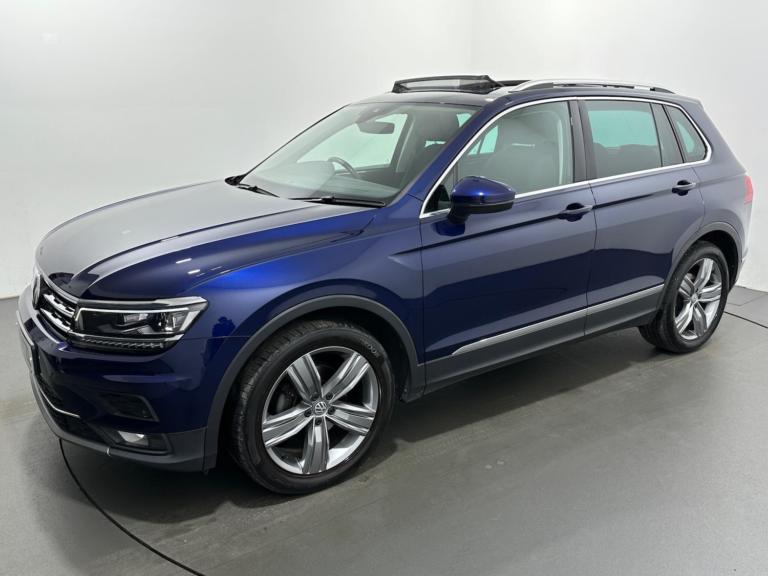 Used Volkswagen Tiguan 2019 for sale - 77376535: Photo 54