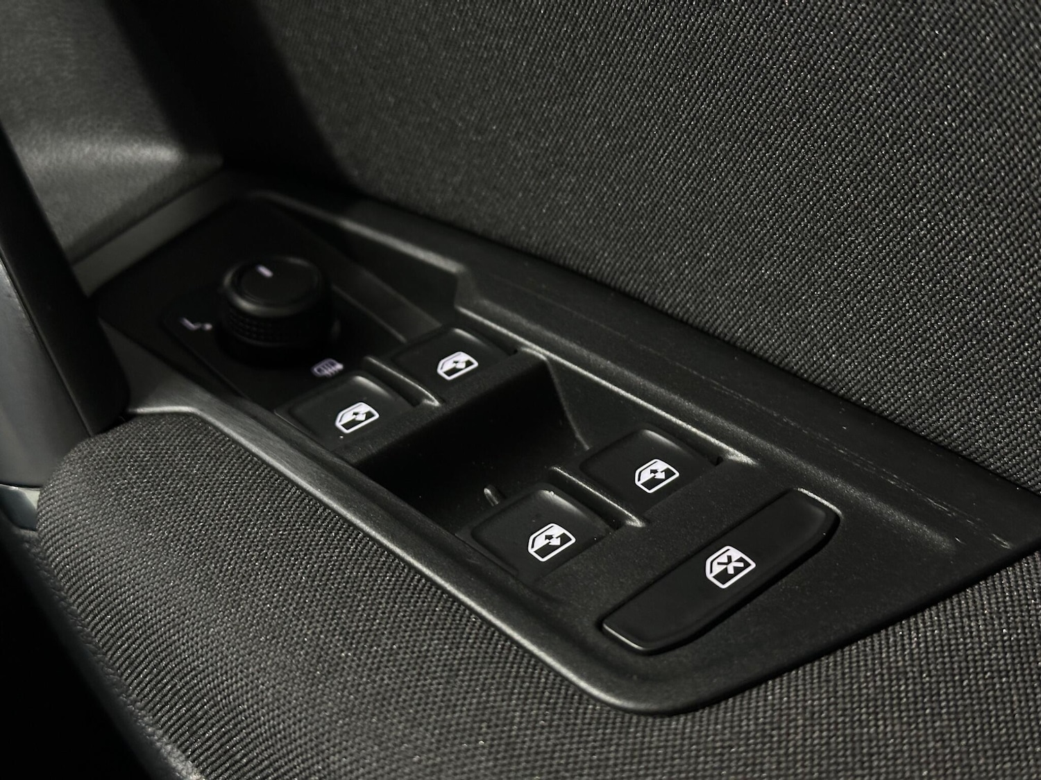 Used Volkswagen Tiguan 2021 for sale - 76879006: Photo 18