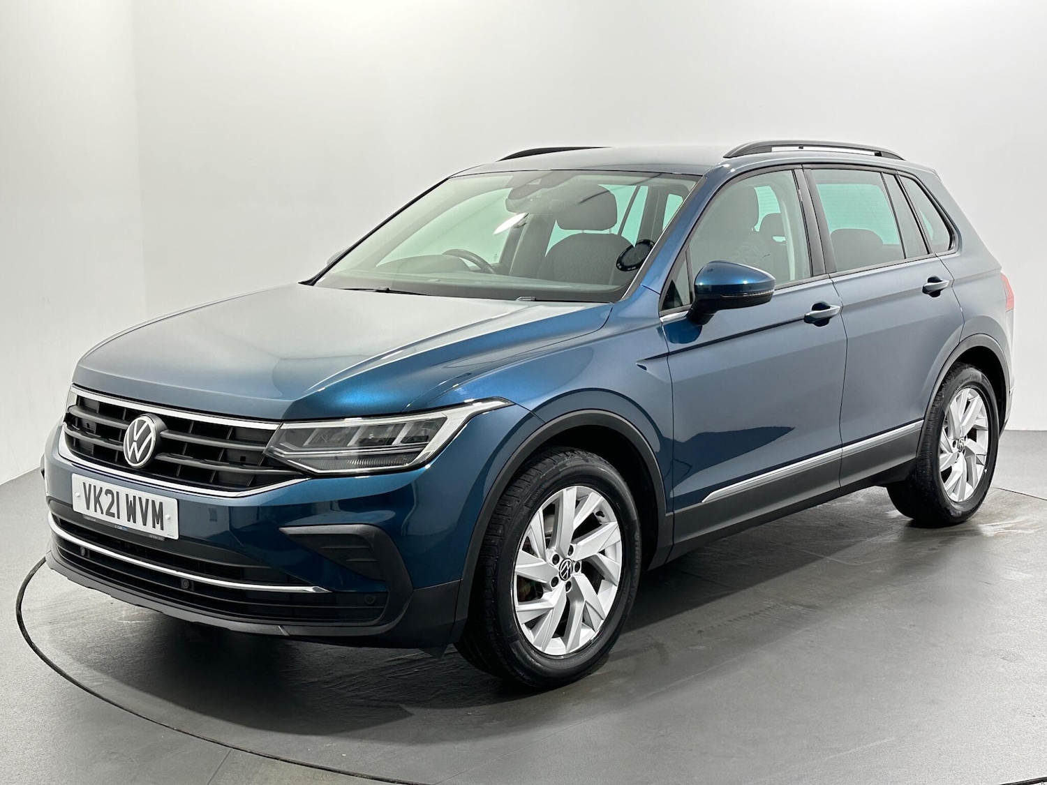 Used Volkswagen Tiguan 2021 for sale - 76879006: Photo 4
