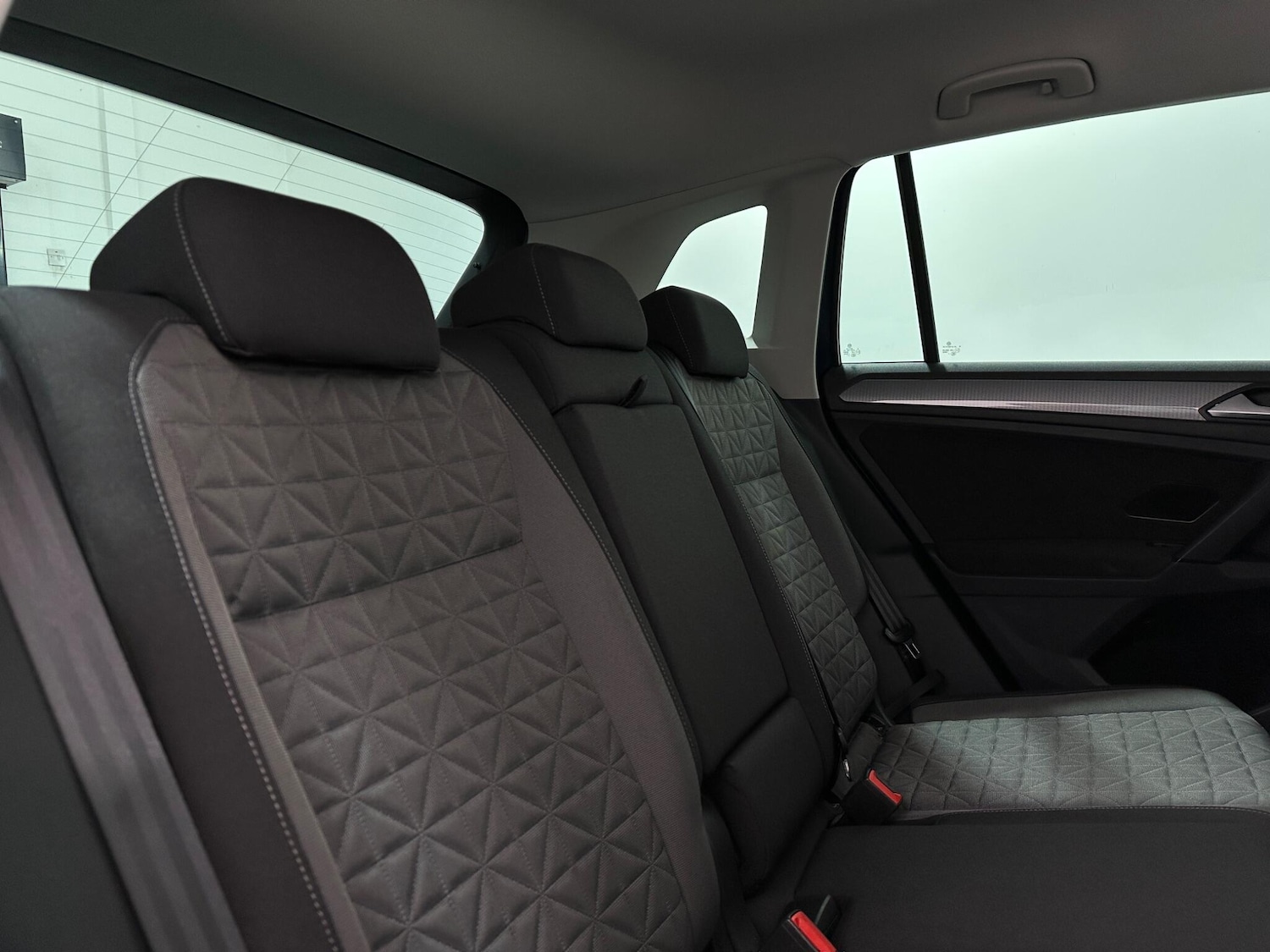 Used Volkswagen Tiguan 2021 for sale - 76879006: Photo 41