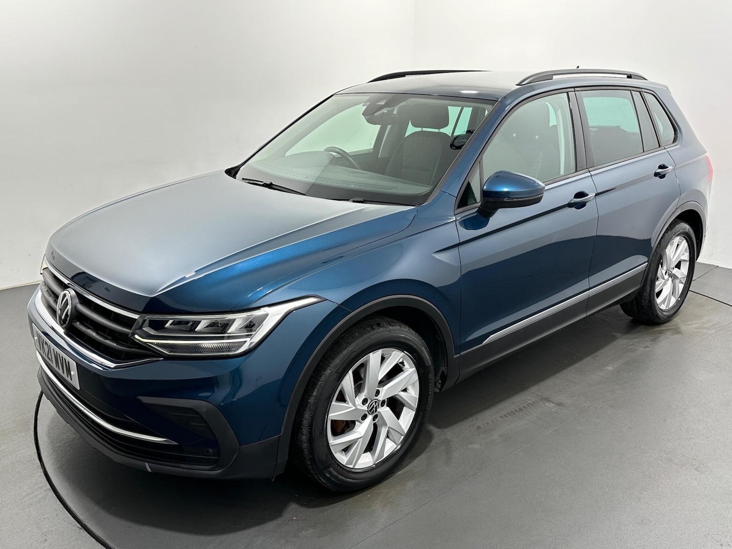 Used Volkswagen Tiguan 2021 for sale - 76879006: Photo 52