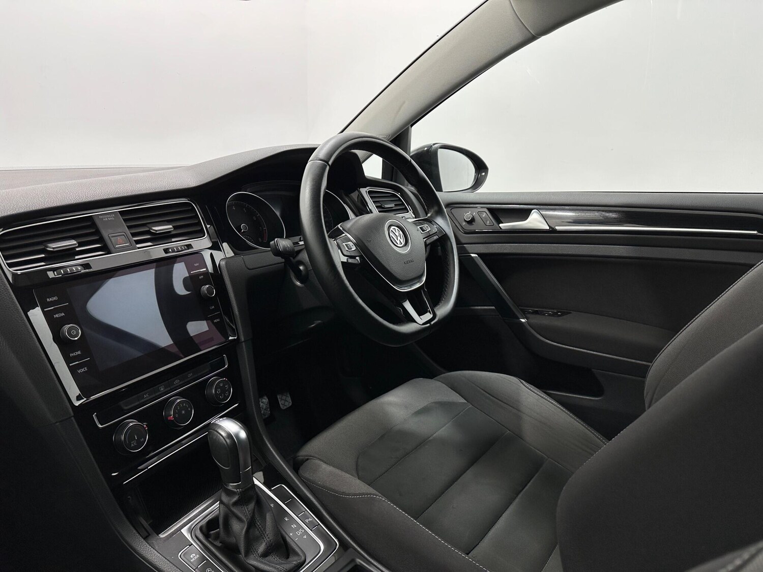 Used Volkswagen Golf for sale - 77439822: Photo 31