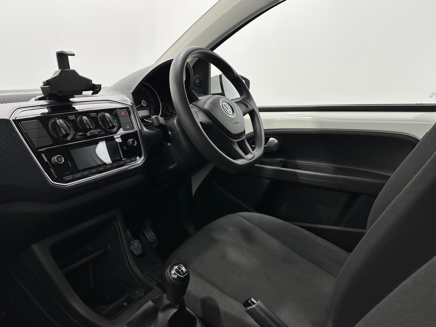 Used Volkswagen up! 2018 for sale - 77424544: Photo 26