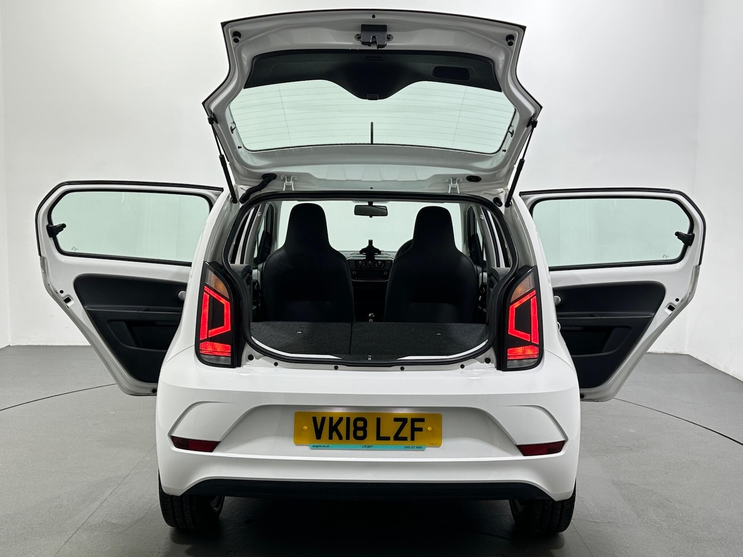 Used Volkswagen up! 2018 for sale - 77424544: Photo 39