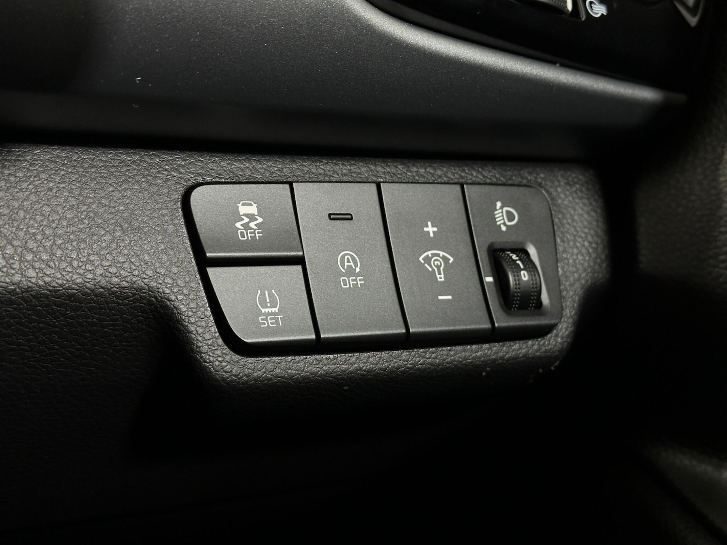 Used Kia Rio 2023 for sale - 78072664: Photo 18