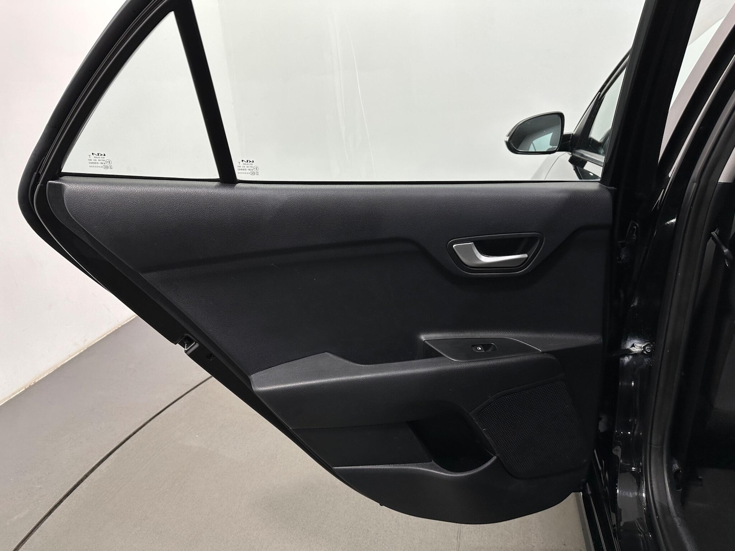 Used Kia Rio 2023 for sale - 78072664: Photo 38