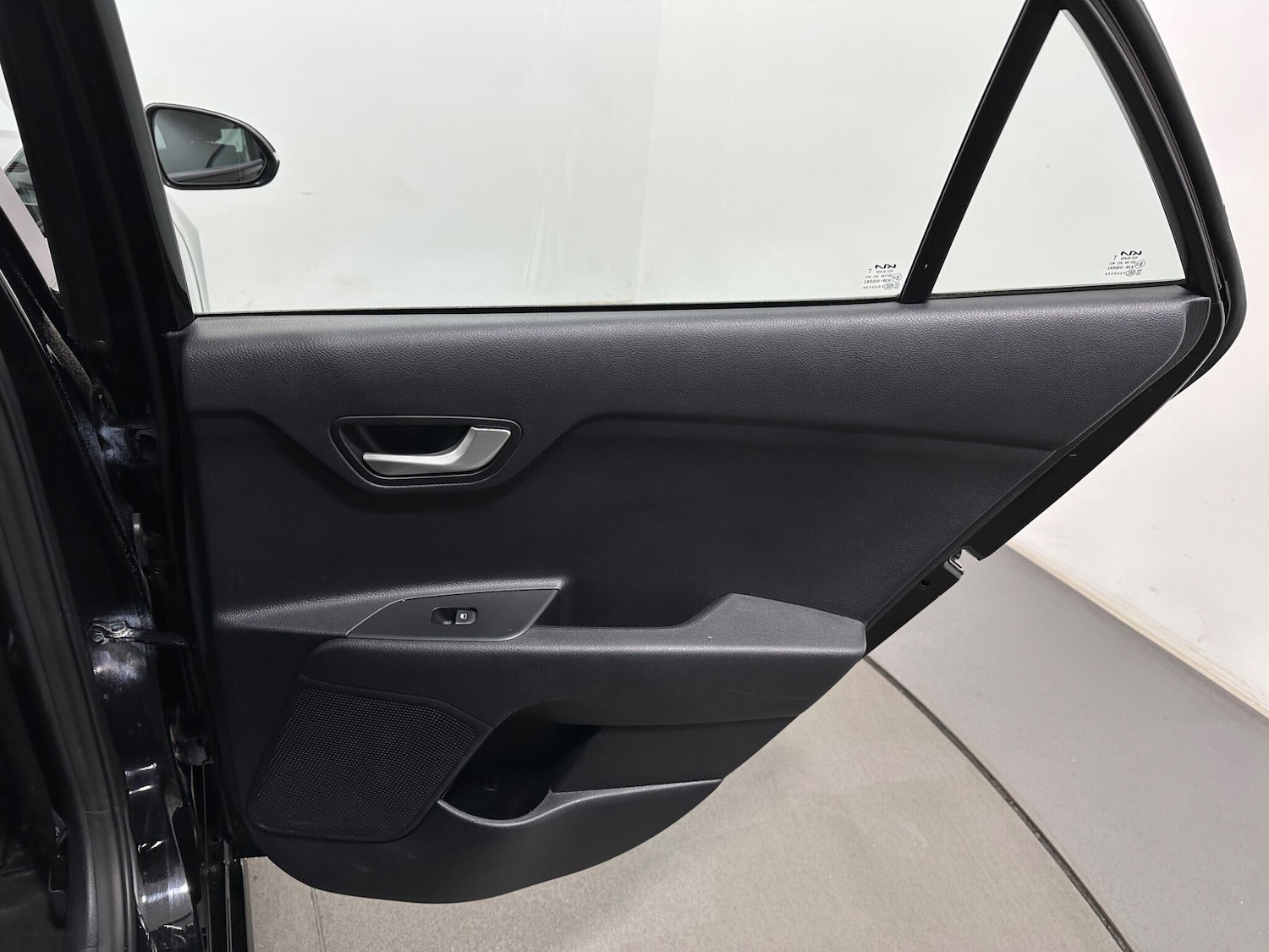 Used Kia Rio 2023 for sale - 78072664: Photo 41