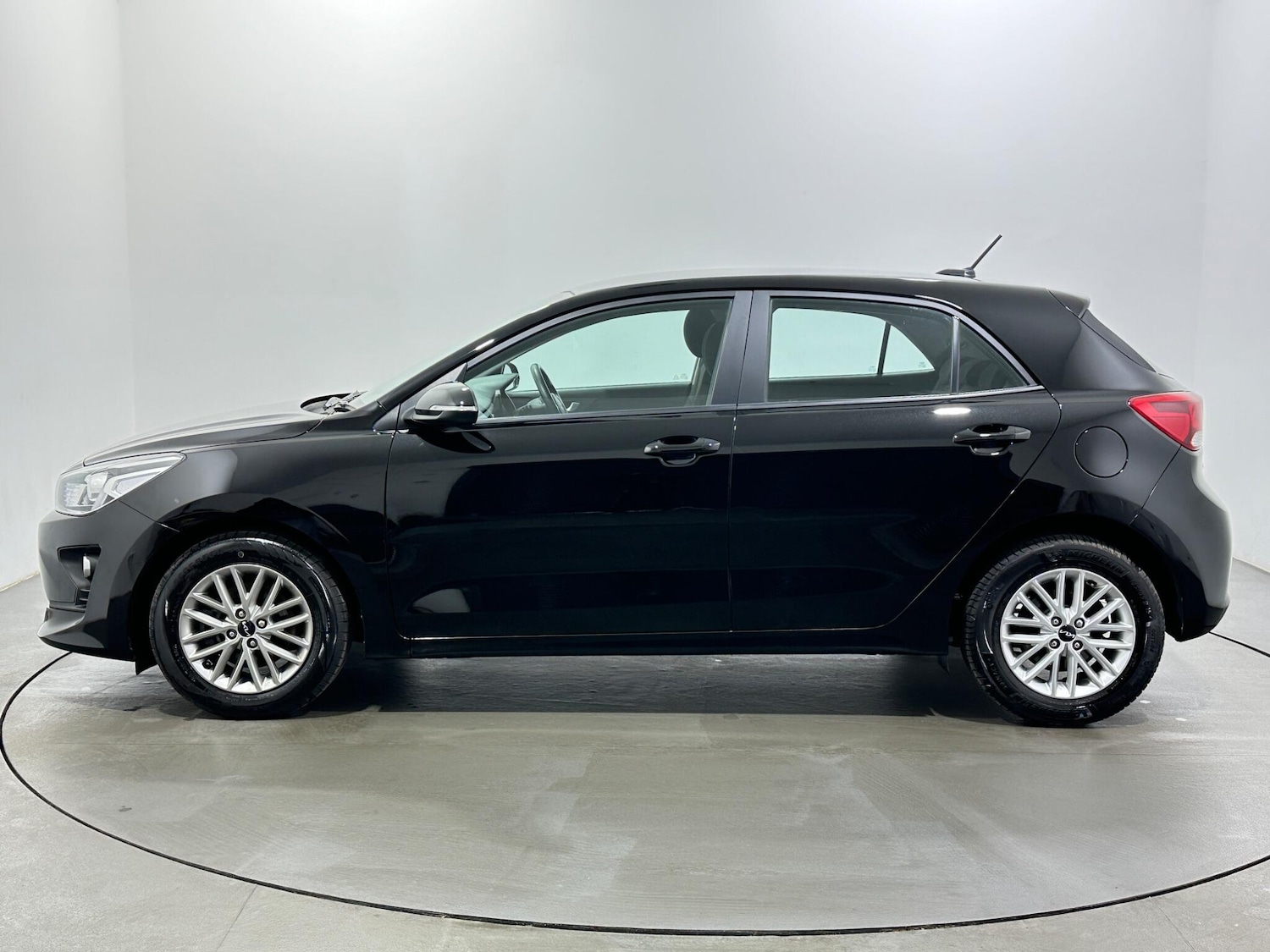 Used Kia Rio 2023 for sale - 78072664: Photo 5