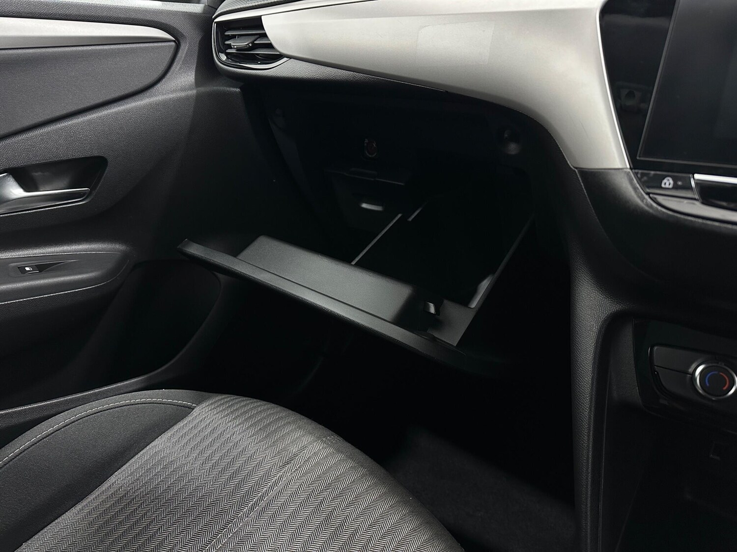 Used Vauxhall Corsa for sale - 78214495: Photo 25