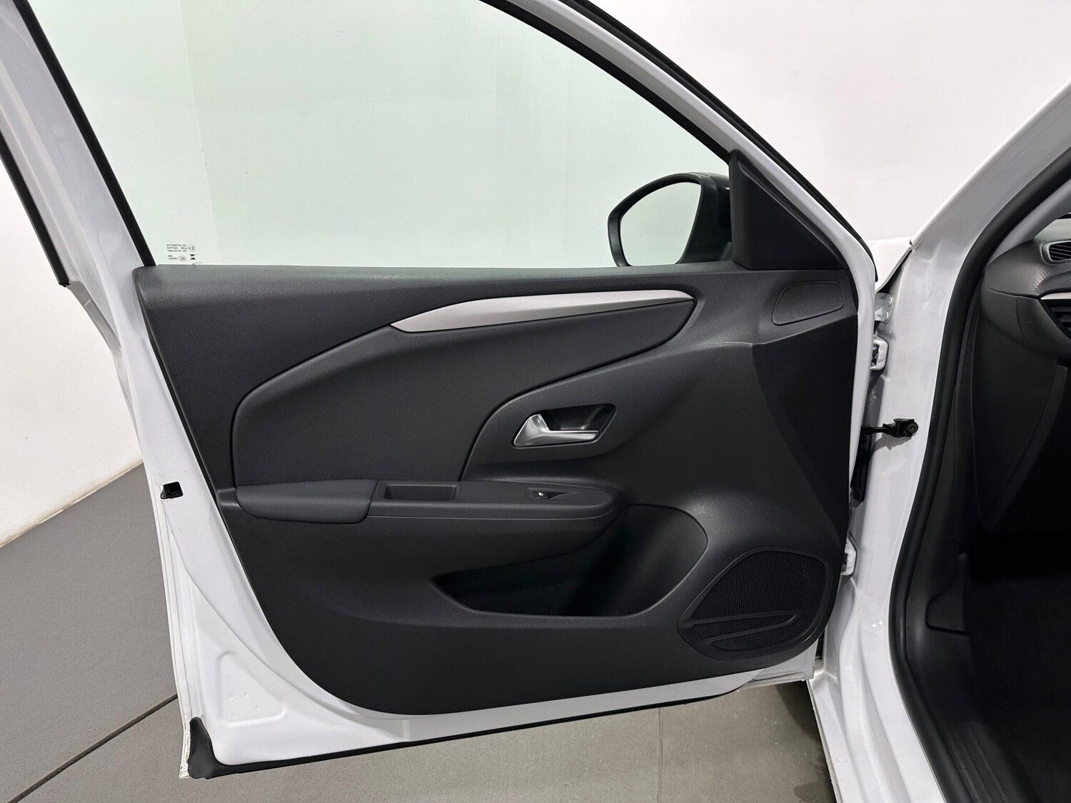 Used Vauxhall Corsa for sale - 78214495: Photo 34