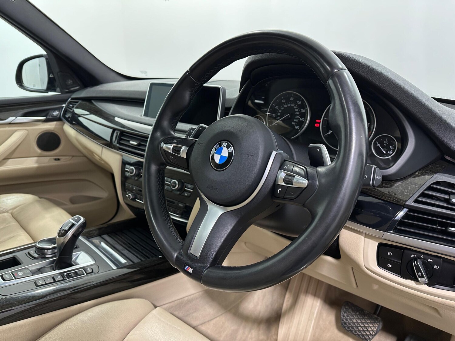 Used BMW X5 2014 for sale - 76878818: Photo 10