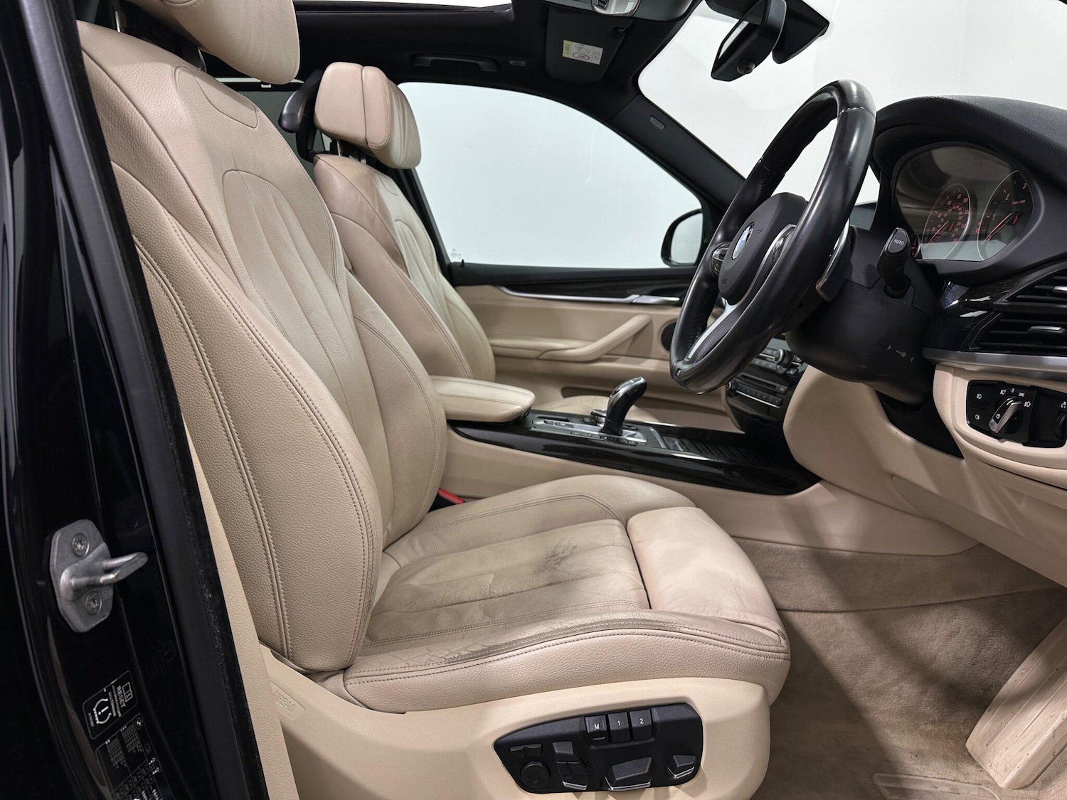 Used BMW X5 2014 for sale - 76878818: Photo 29