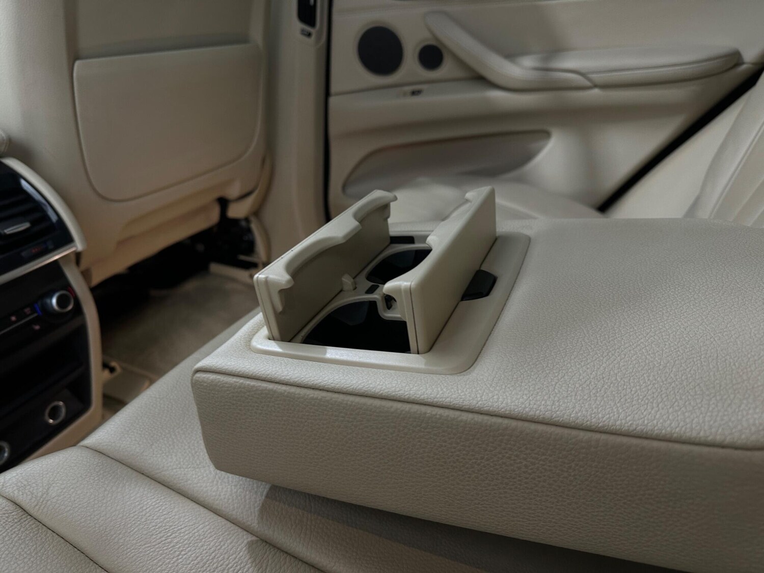 Used BMW X5 2014 for sale - 76878818: Photo 39