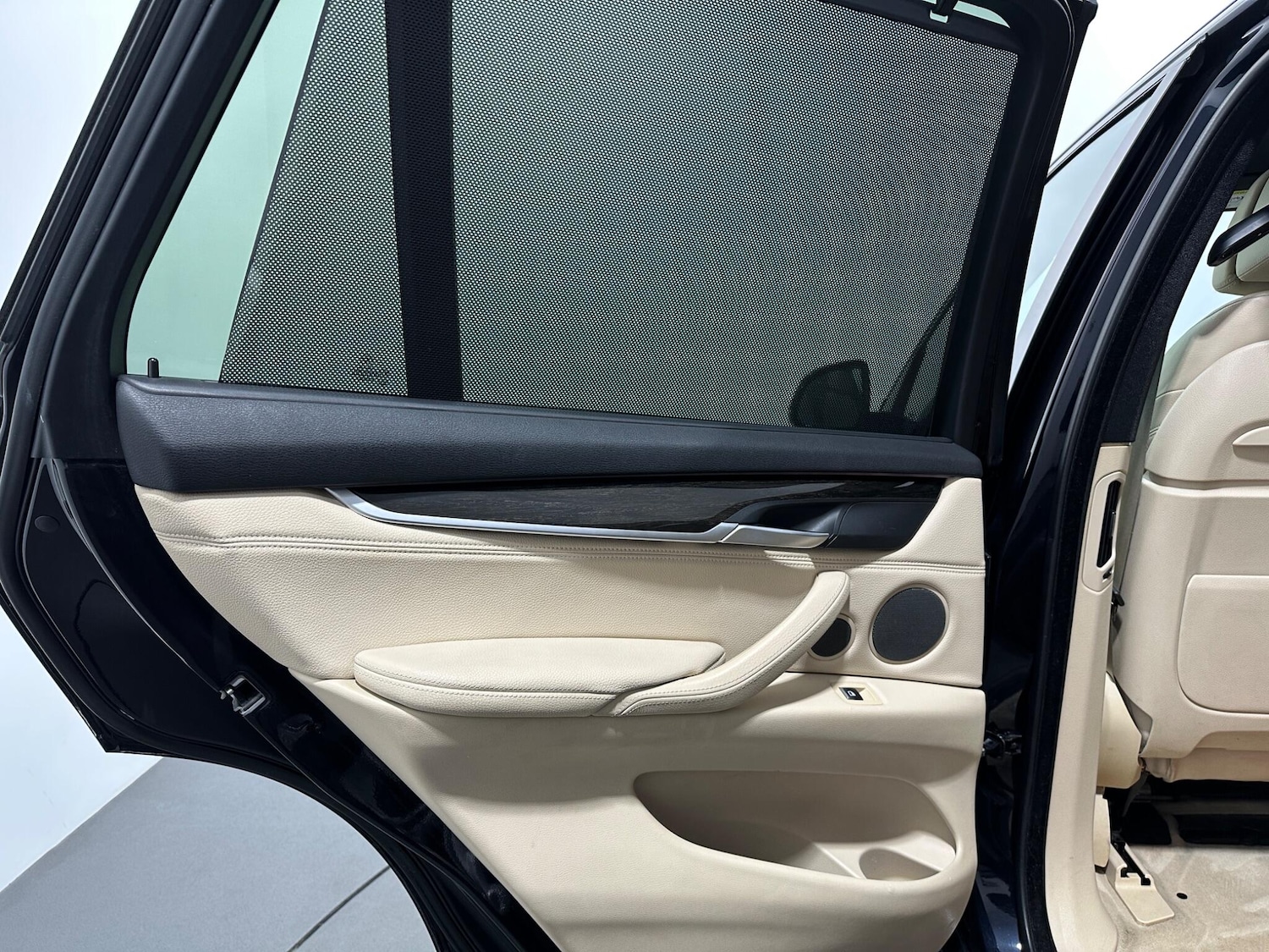 Used BMW X5 2014 for sale - 76878818: Photo 40