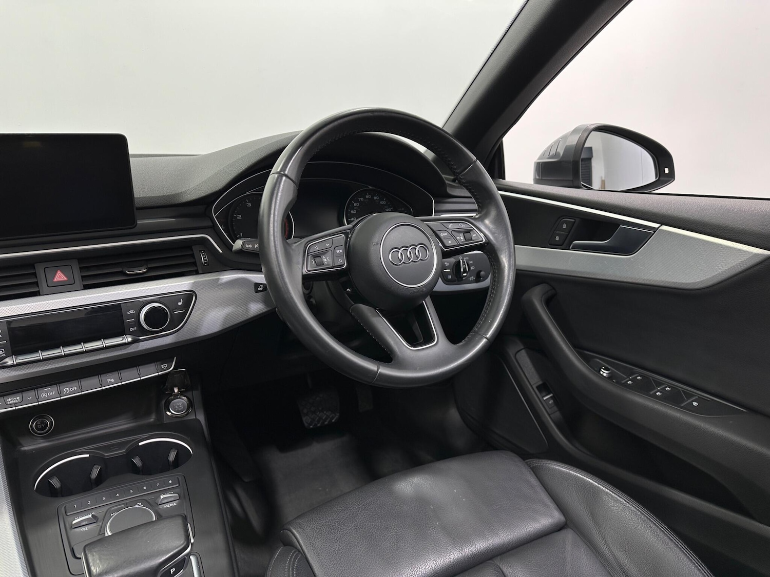 Used Audi A5 2017 for sale - 77411132: Photo 11