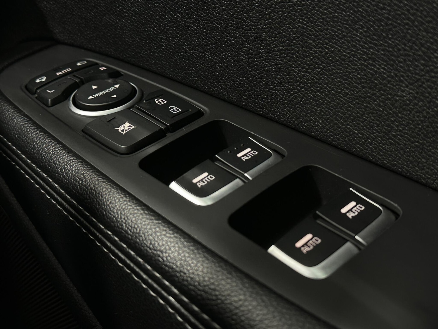 Used Kia Sorento 2016 for sale - 76878484: Photo 18