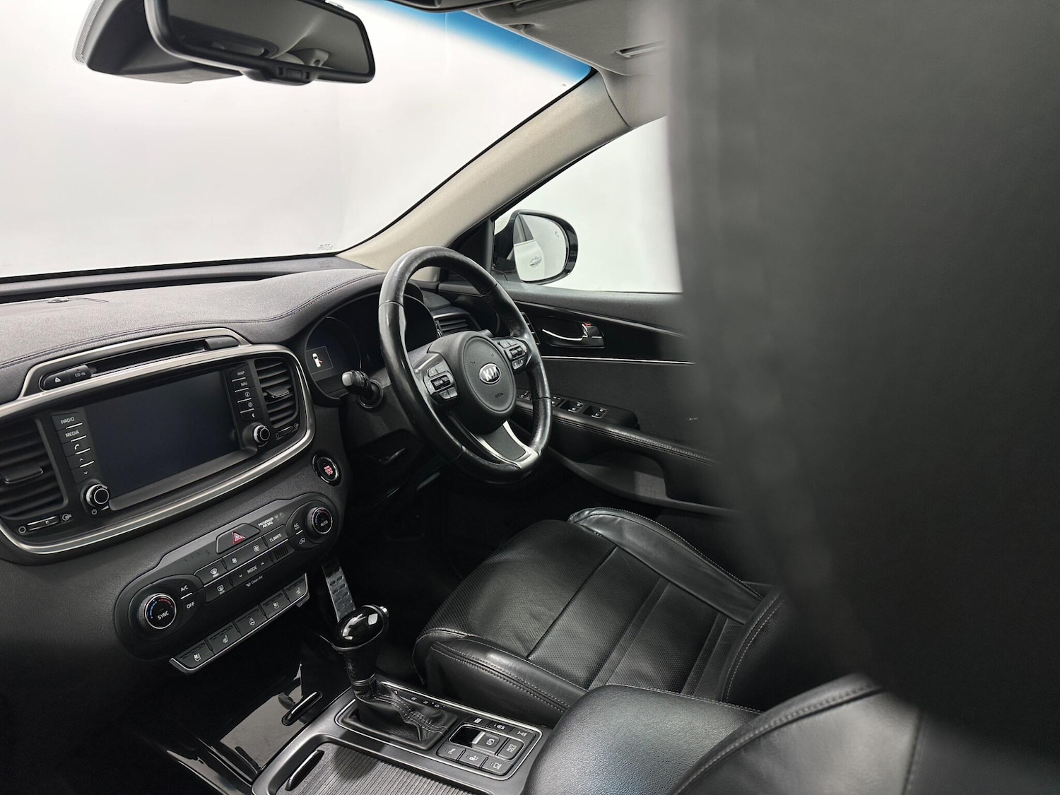 Used Kia Sorento 2016 for sale - 76878484: Photo 29