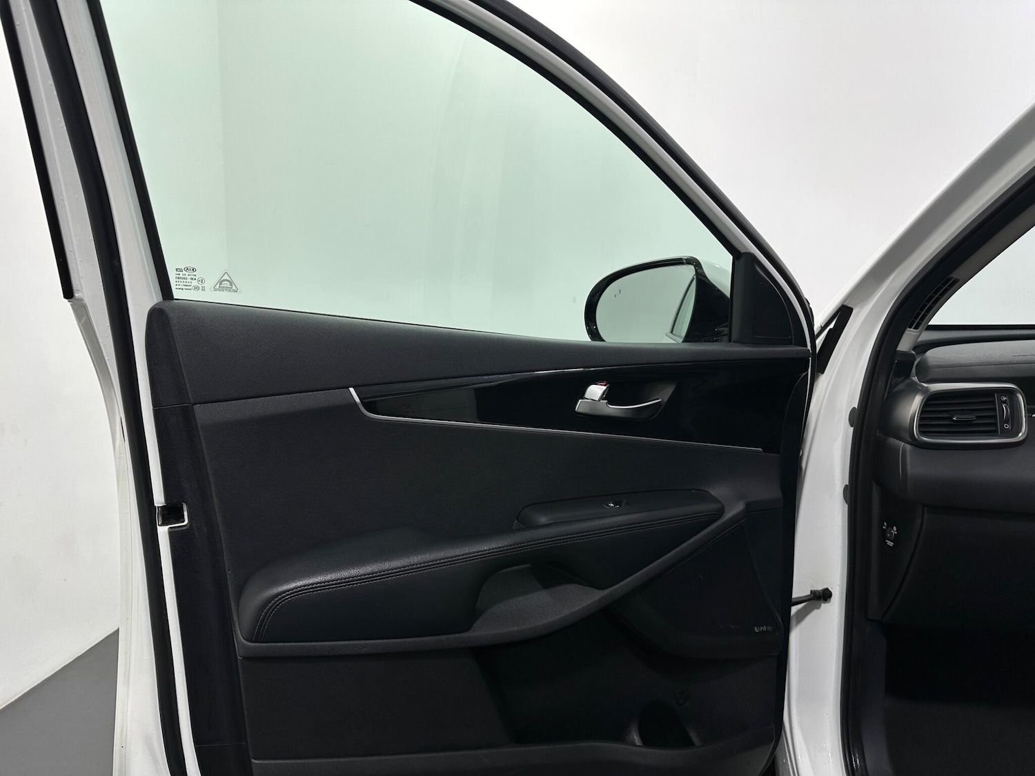 Used Kia Sorento 2016 for sale - 76878484: Photo 37