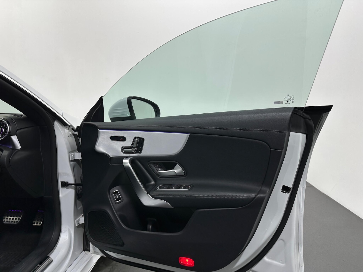 Used Mercedes-Benz CLA 2021 for sale - 76878941: Photo 33