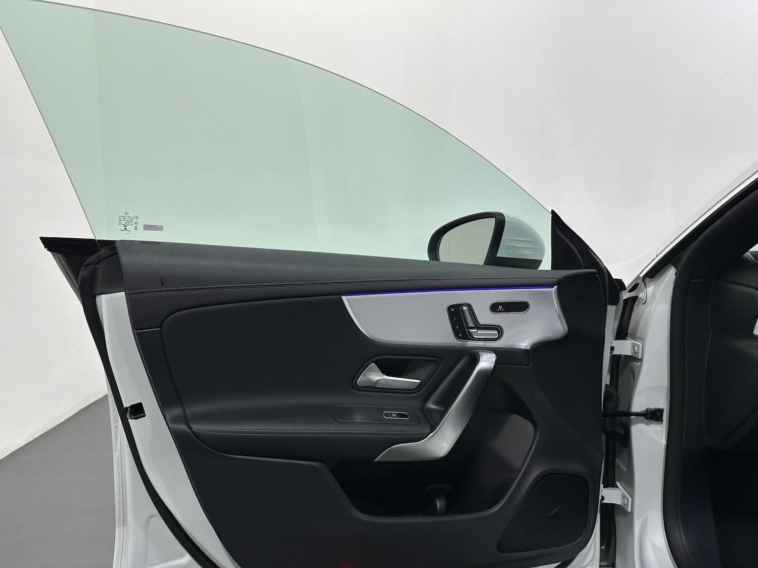 Used Mercedes-Benz CLA 2021 for sale - 76878941: Photo 37