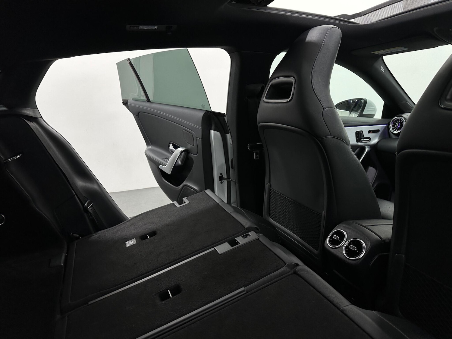 Used Mercedes-Benz CLA 2021 for sale - 76878941: Photo 47