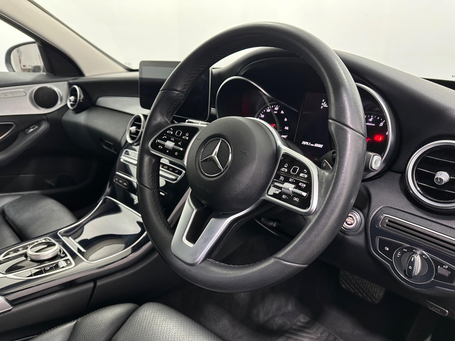 Used Mercedes-Benz C Class 2018 for sale - 77290958: Photo 10