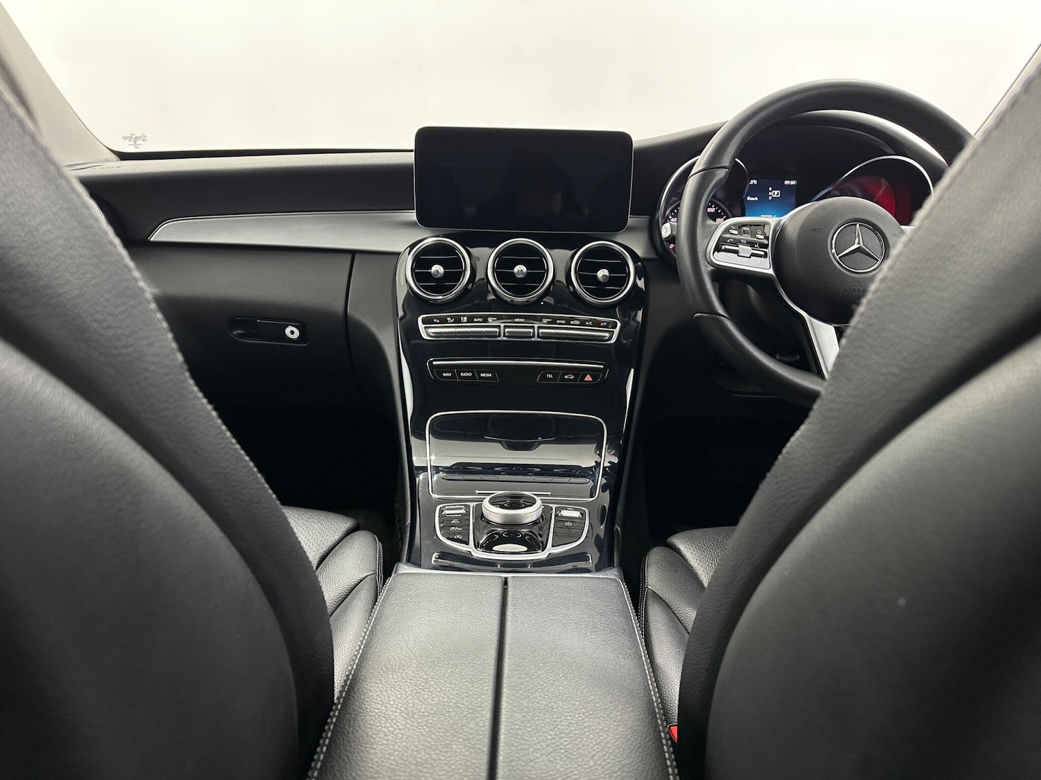 Used Mercedes-Benz C Class 2018 for sale - 77290958: Photo 19