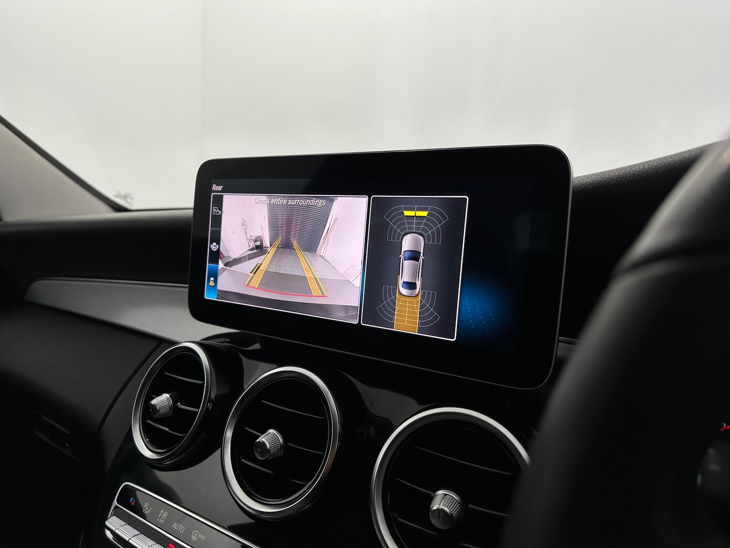 Used Mercedes-Benz C Class 2018 for sale - 77290958: Photo 23